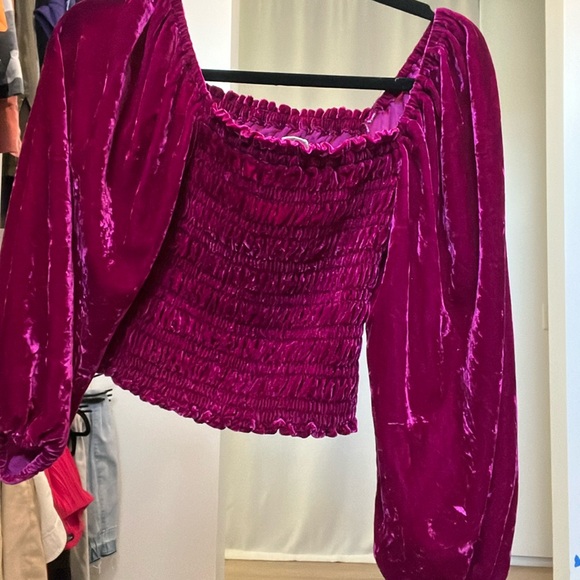 Anthropologie Long Sleeve Crop - Picture 1 of 1